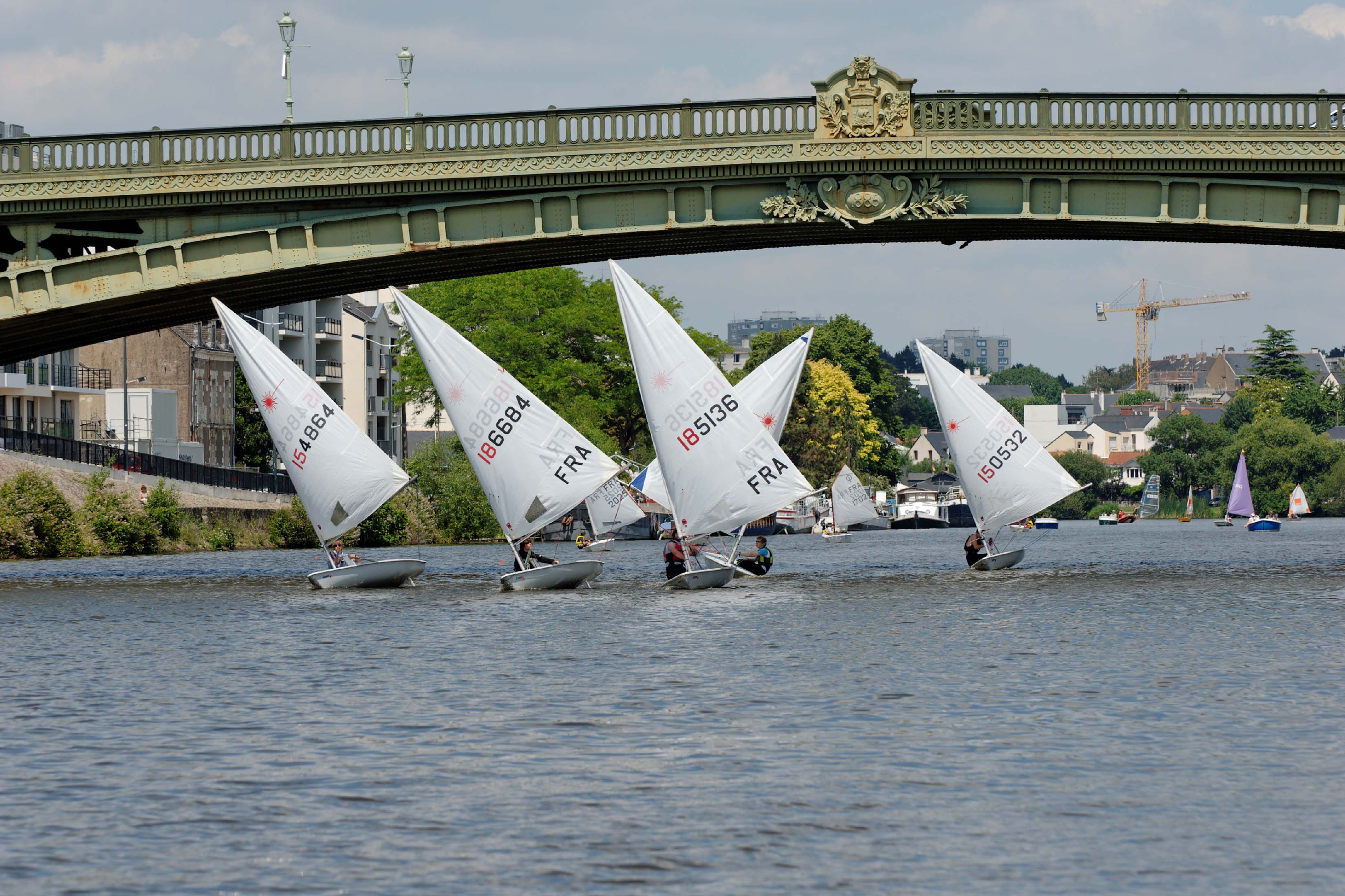 212_2010-06-12_FRANCE_NANTES_Descente-de-l-Erdre